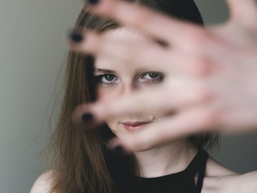 people-2562011_1280